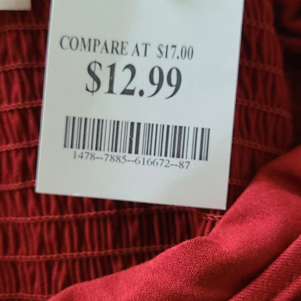 Red jumper - Picture 5 of 5